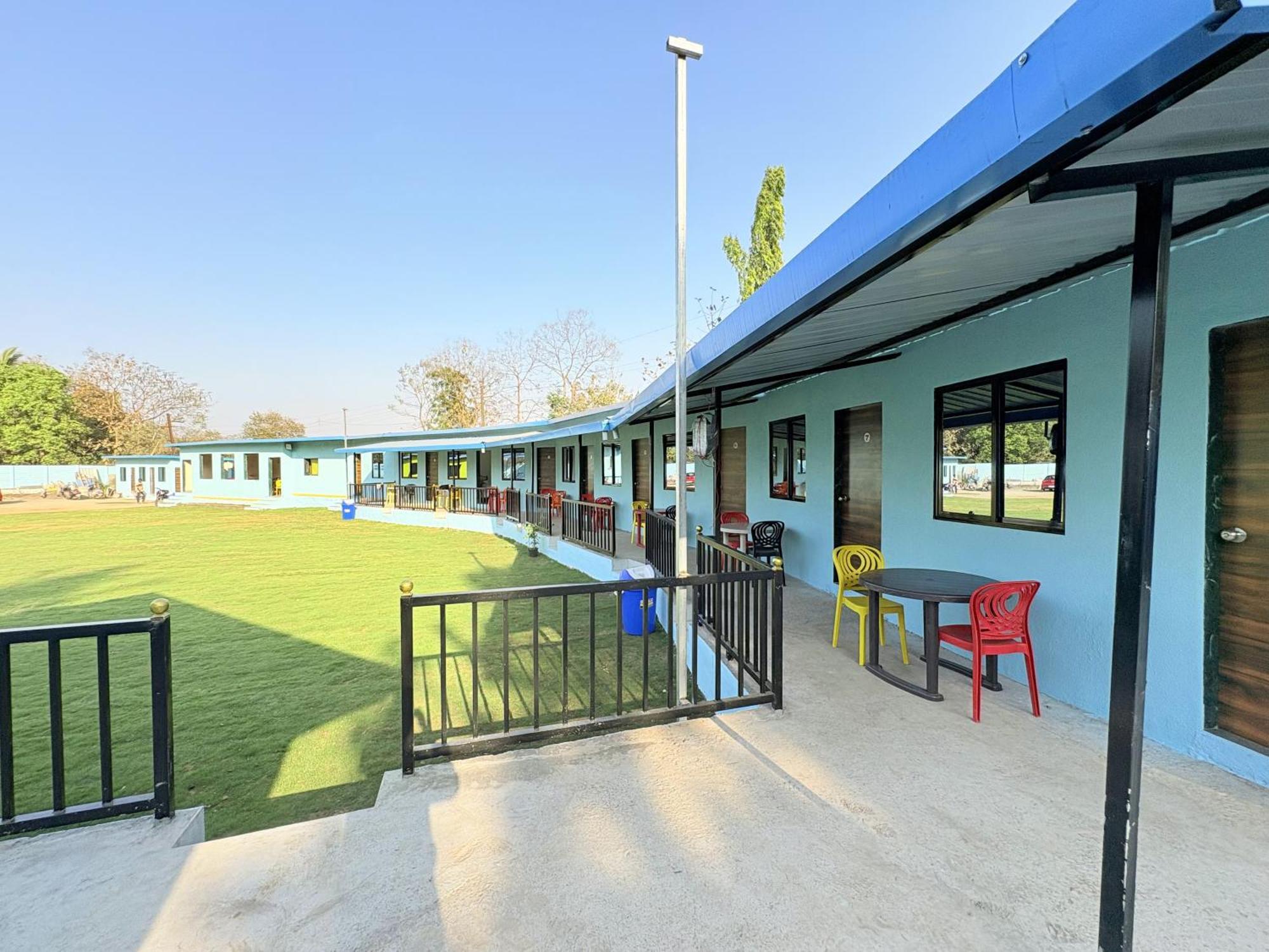 Deep Bhavani Resort Karjat Exterior photo